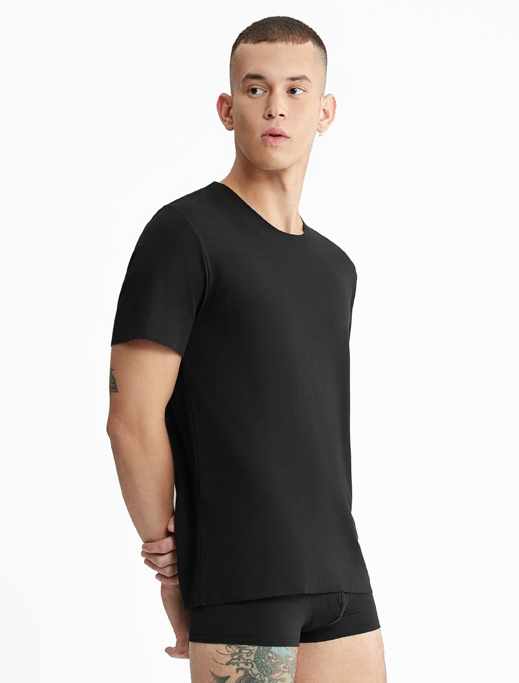 Camiseta de cuello redondo CK Black