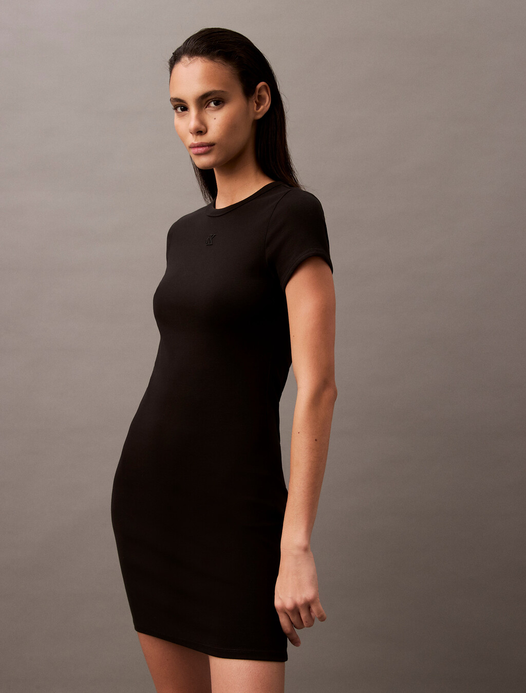 Vestido mini de punto ribeteado