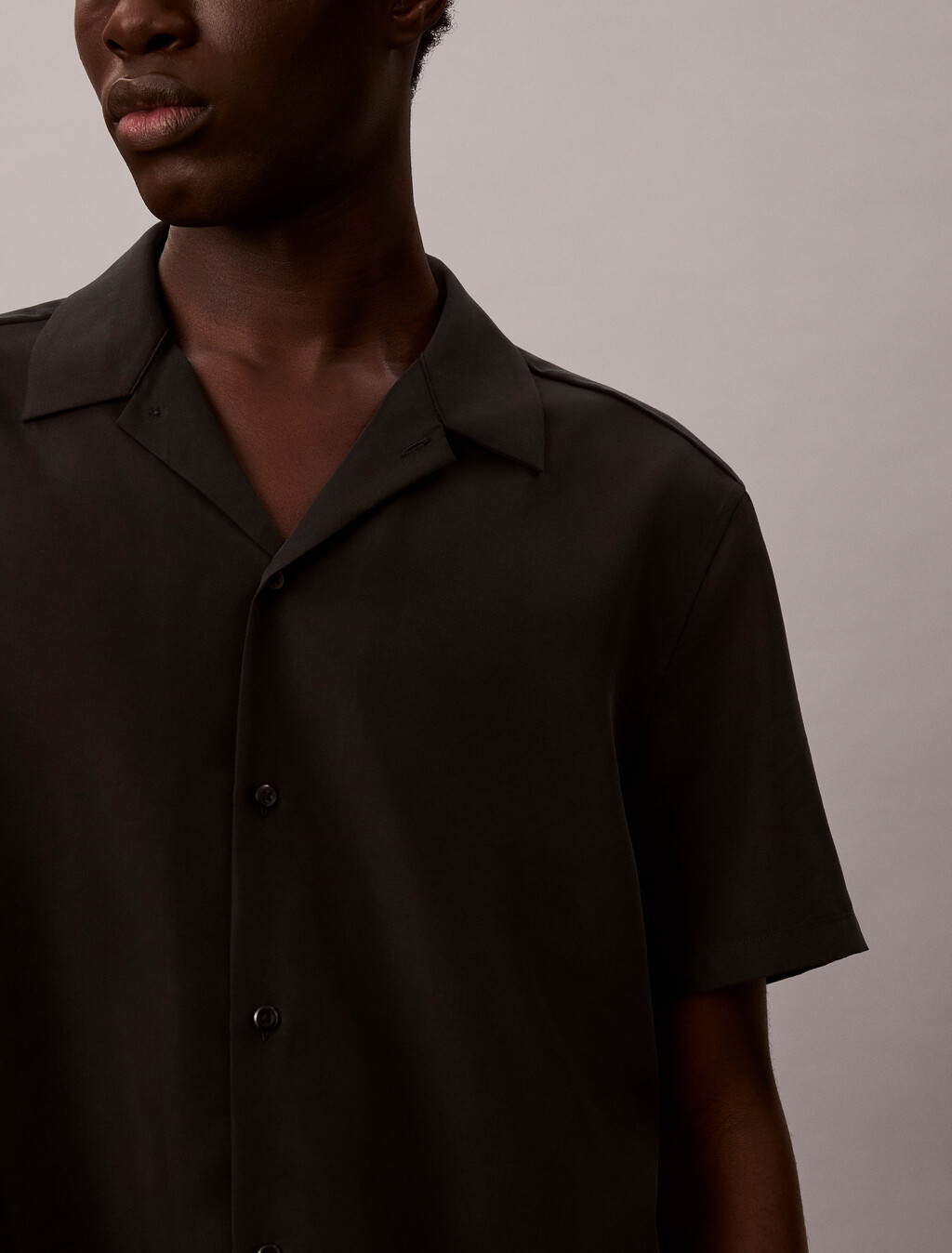 Camisa de manga corta de modal suave