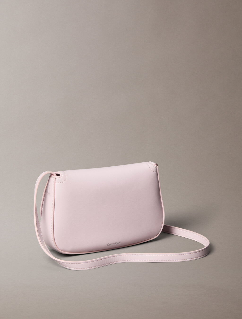 Bolso para Cámara con Placa de Monograma