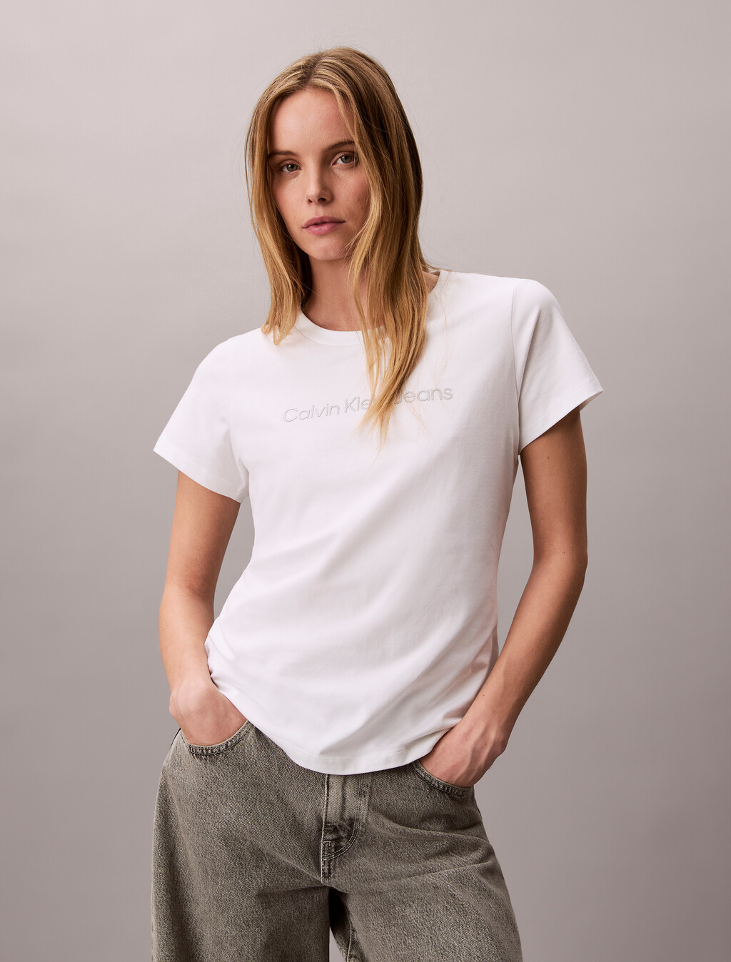 Camiseta ajustada institucional
