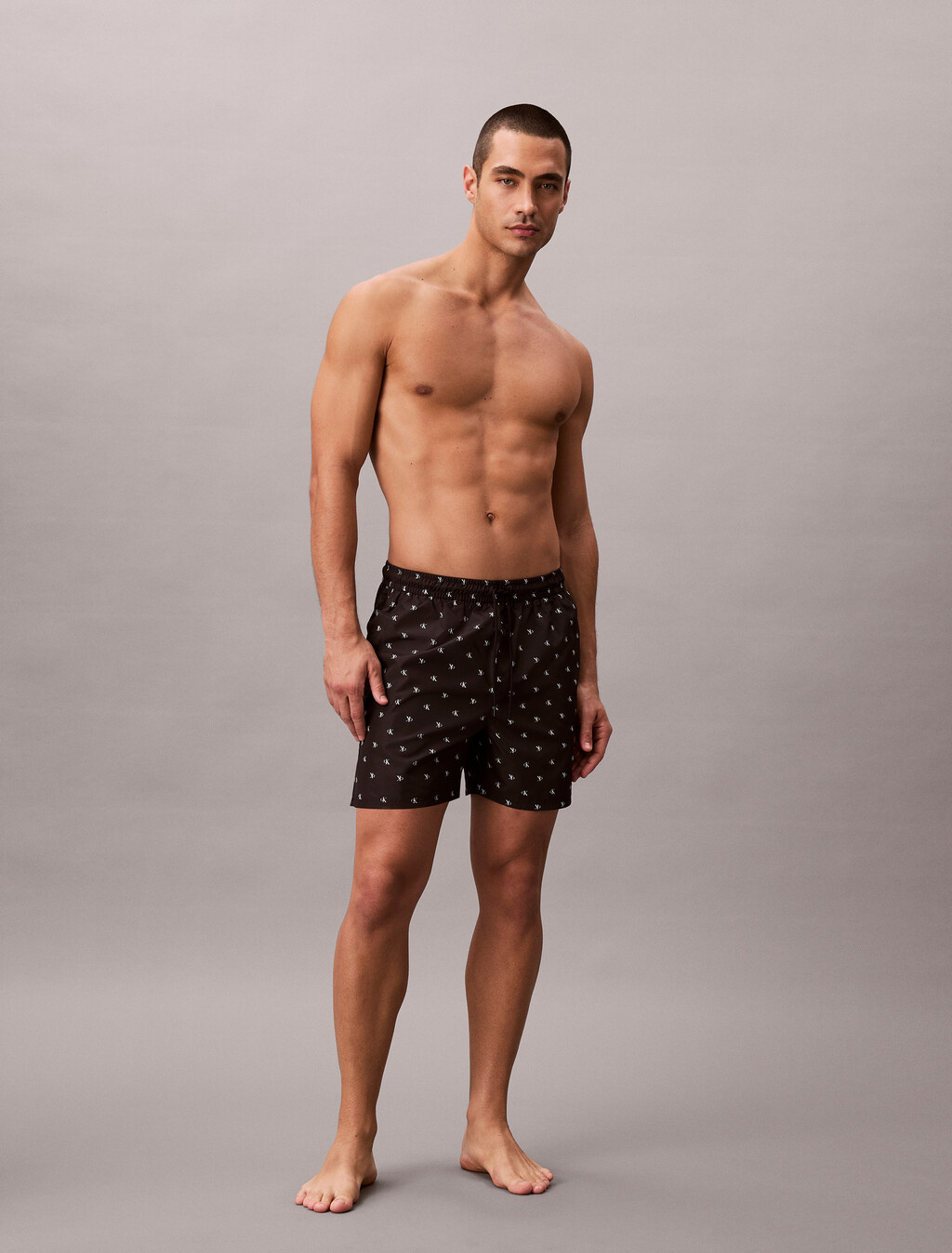 Pantalones cortos de baño sólidos