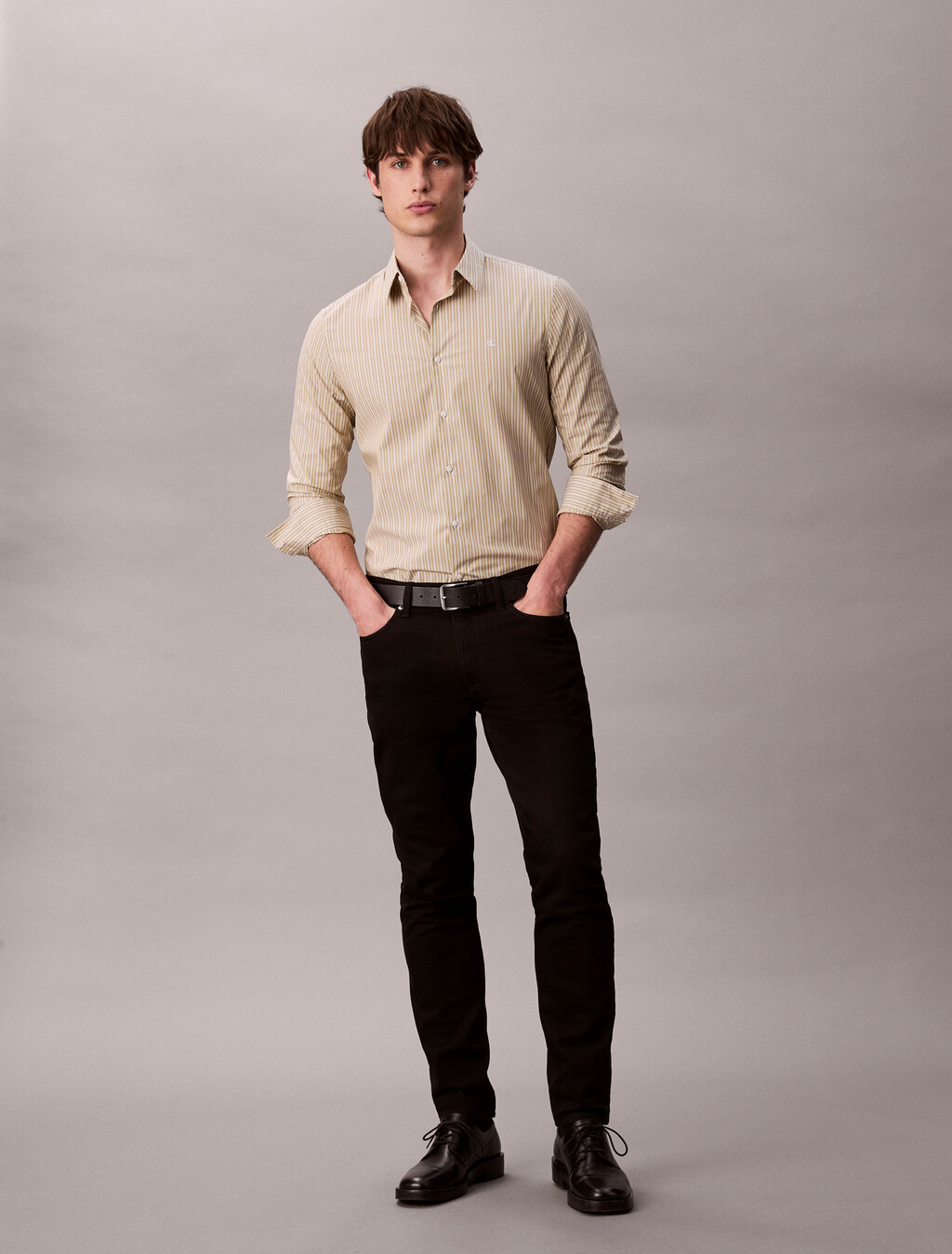 Pantalones vaqueros térmicos ajustados con corte recto
