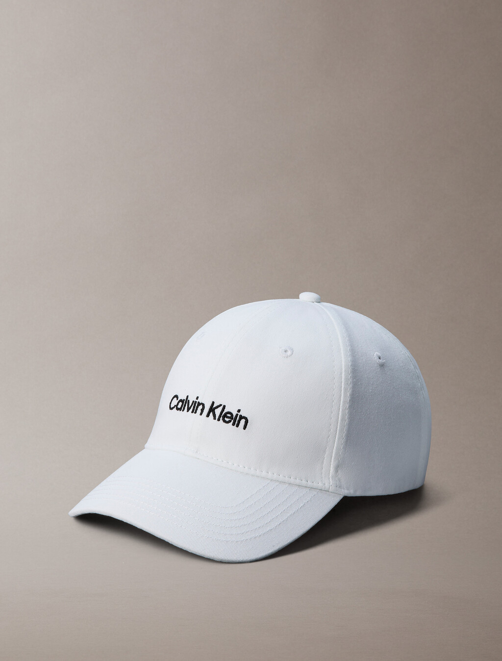 Gorra de béisbol con bordado de logotipo