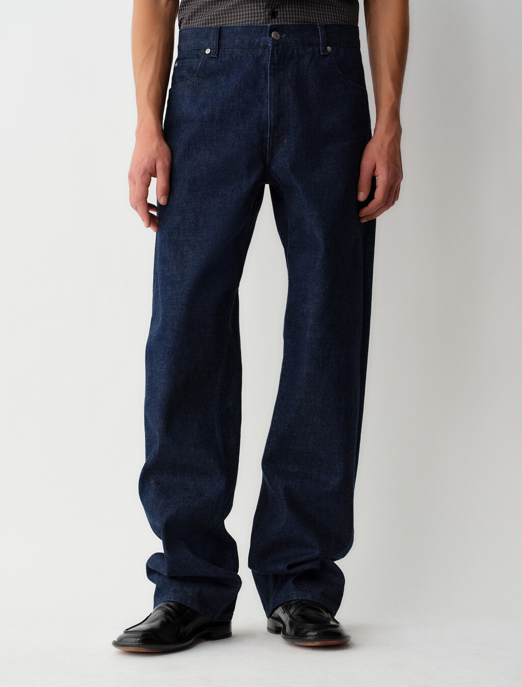 Pantalones vaqueros de pierna ancha con cintura media 02