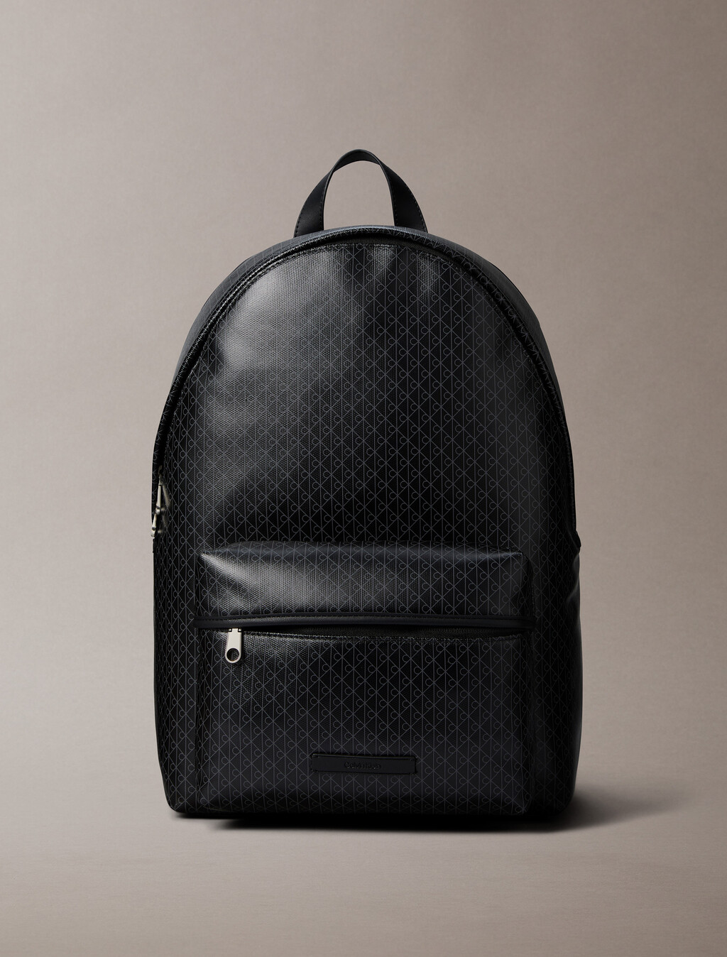 Mochila con logotipo de emblema de lona barnizada