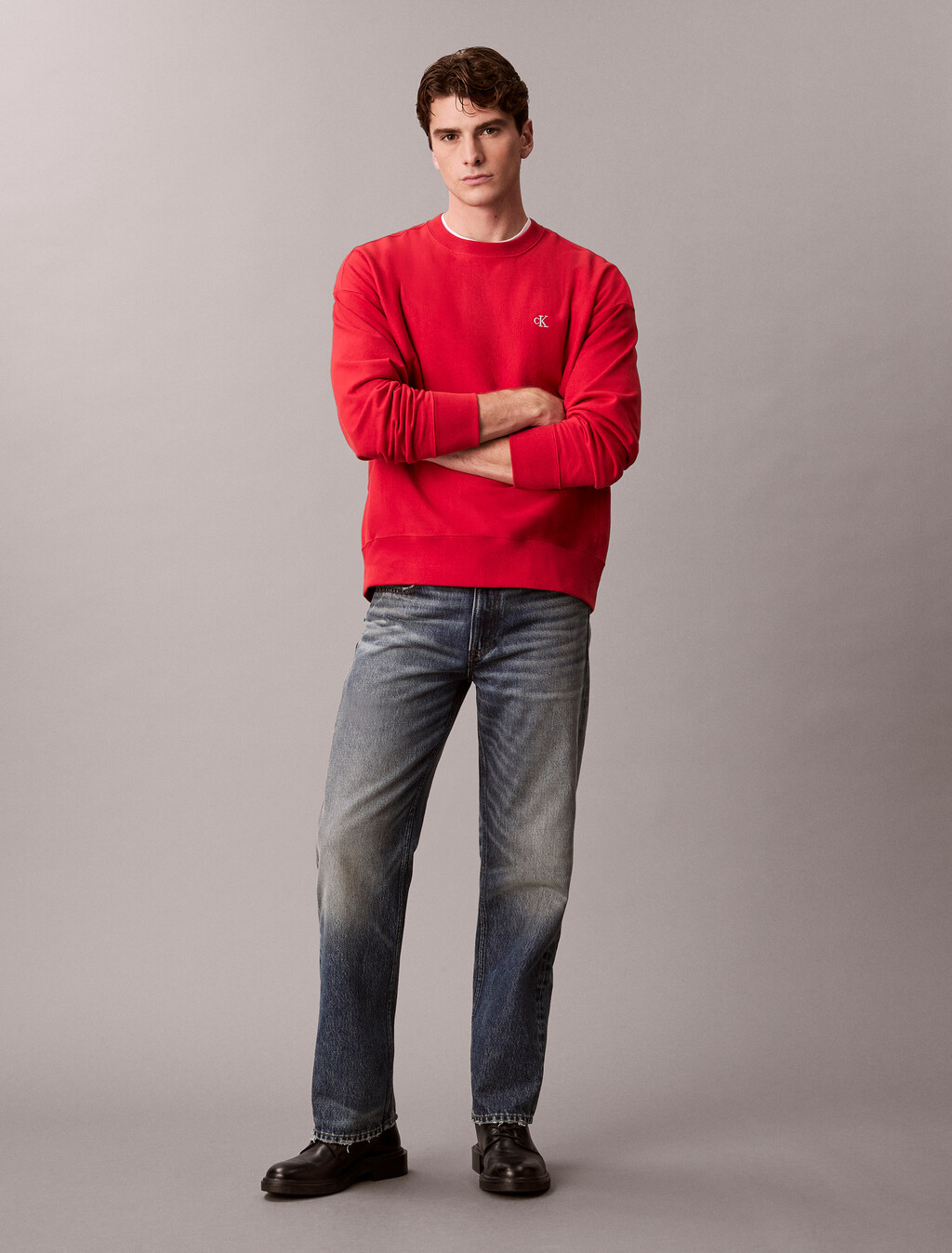 Sudadera de felpa premium con corte relajado