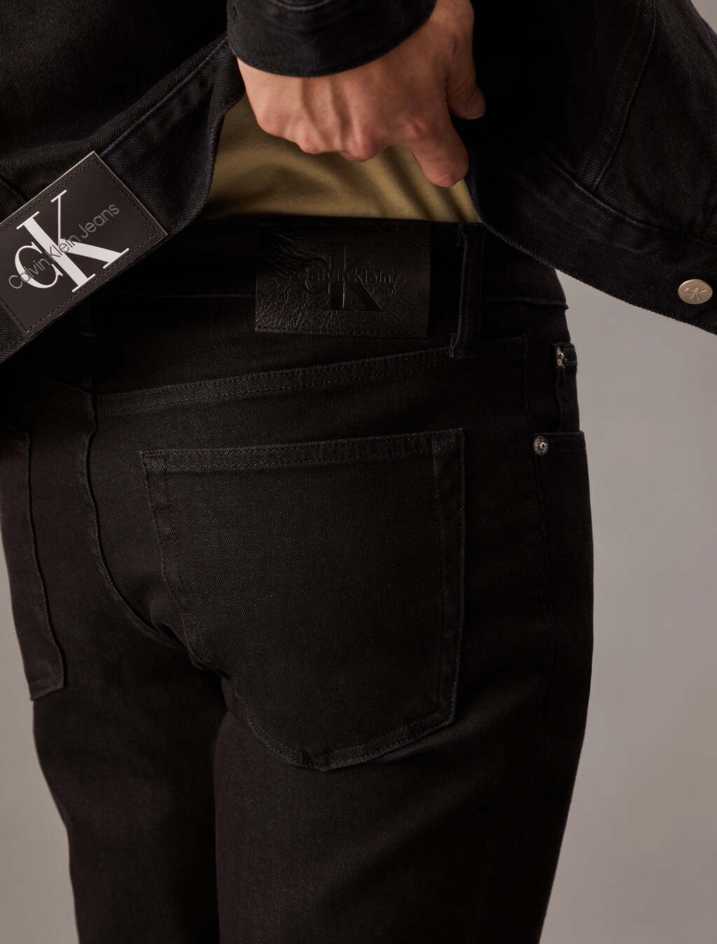 Pantalones vaqueros negros ajustados Bi-Stretch 37.5