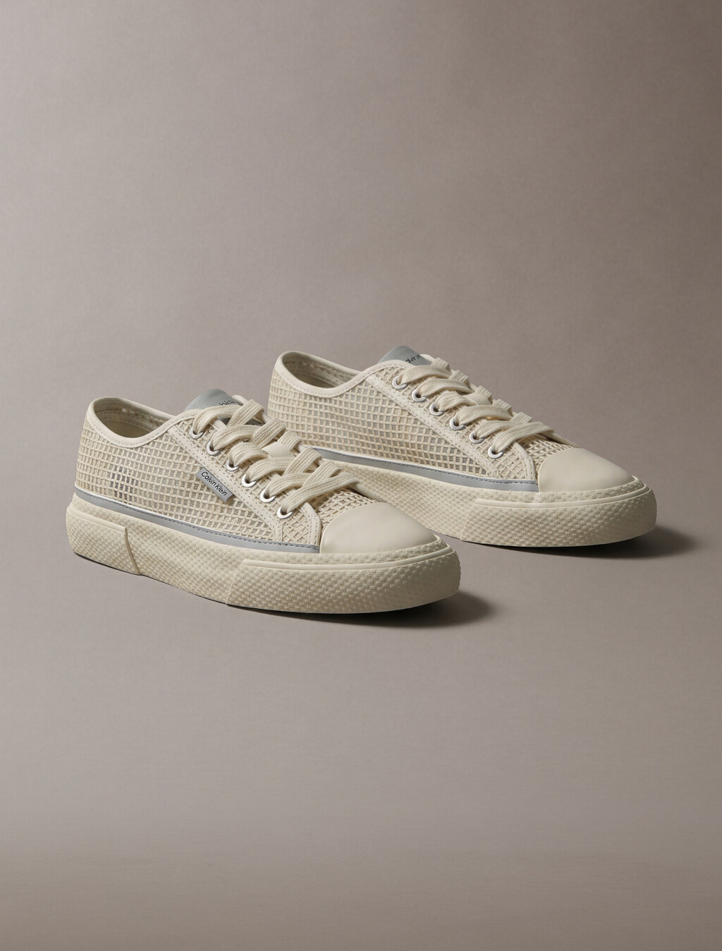 Zapatillas de cuero vulcanizado con cordones y textura
