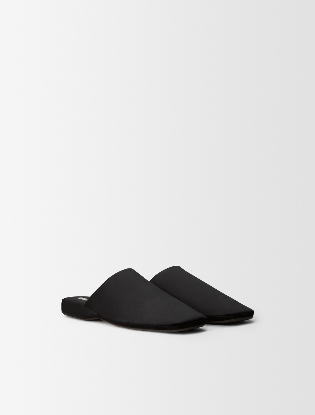Zapatilla de seda Hugh