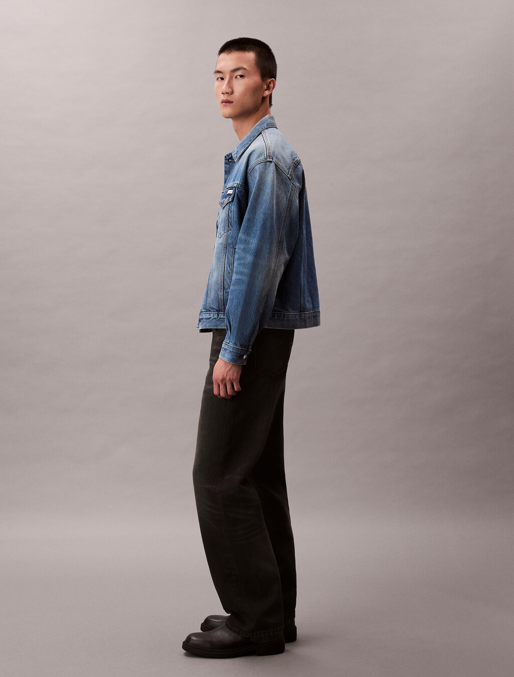 Pantalones vaqueros negros originales rectos de los 90