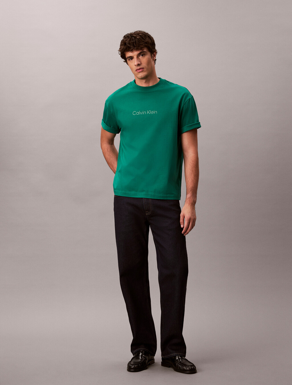 Camiseta de cuello redondo con logo de Calvin