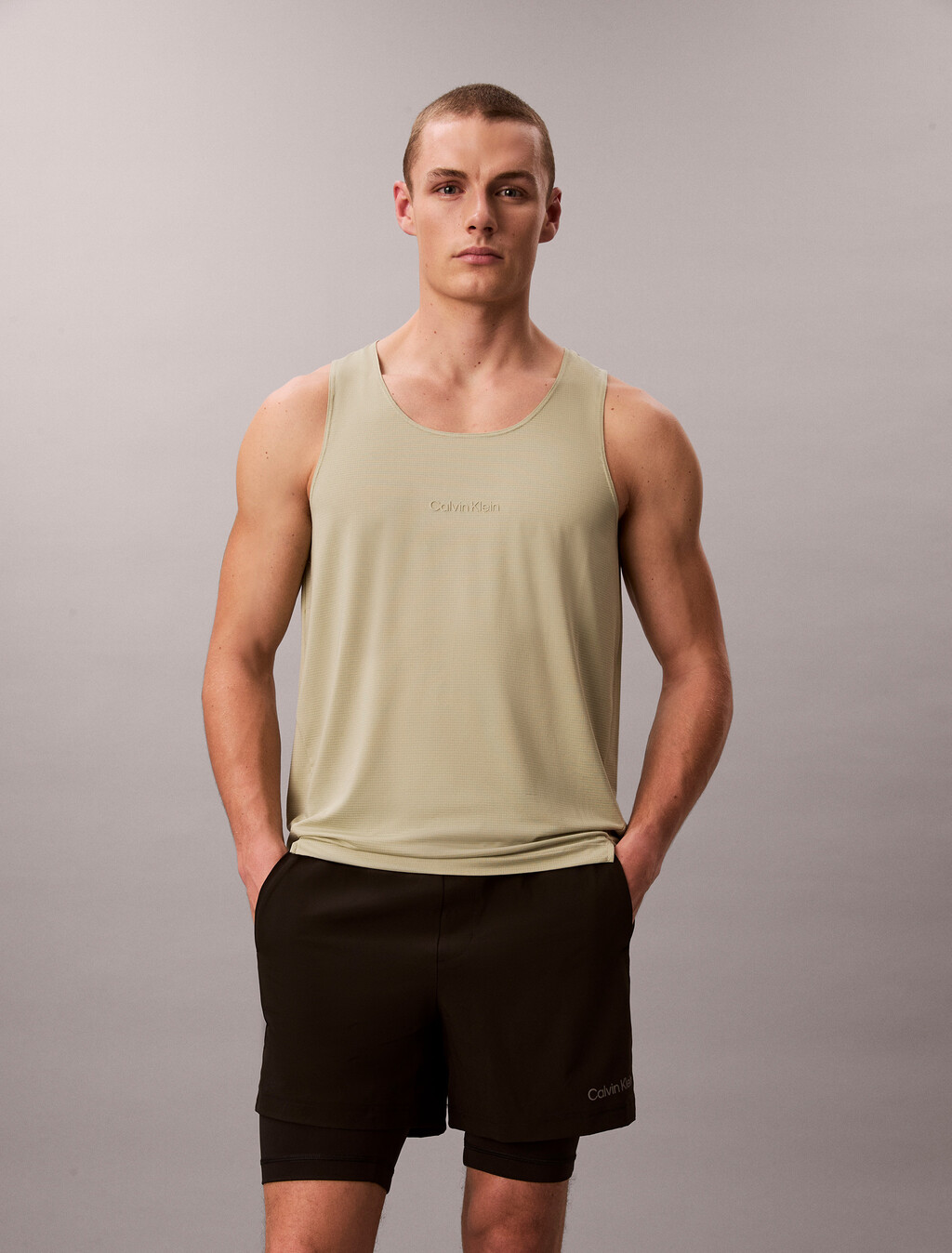 Pantalones cortos para gimnasio 2 en 1 repelentes de agua