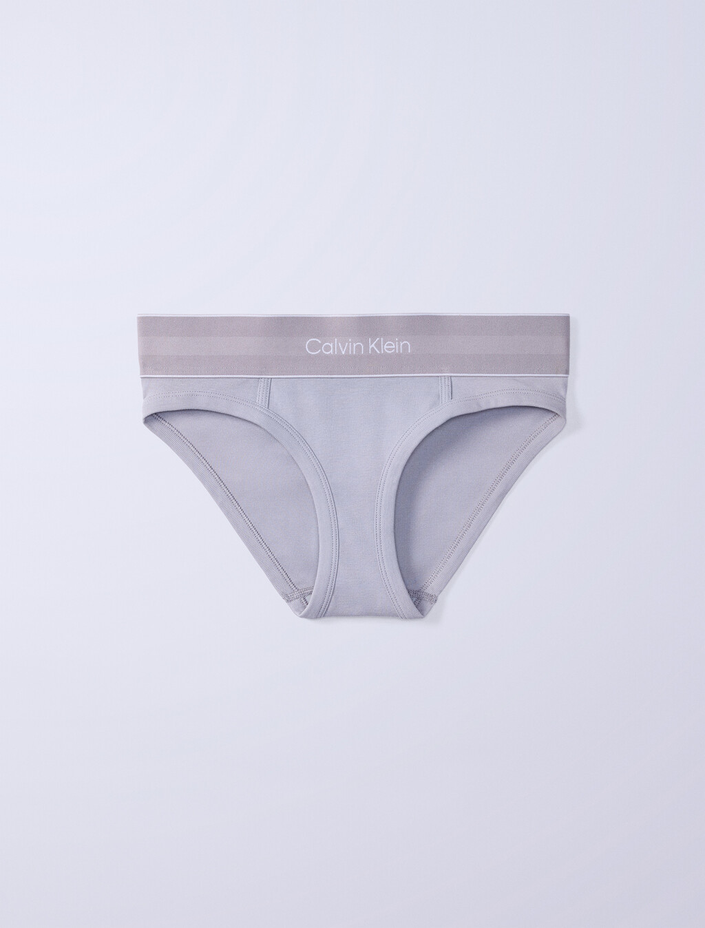 Bikini de Jung Kook para Calvin Klein