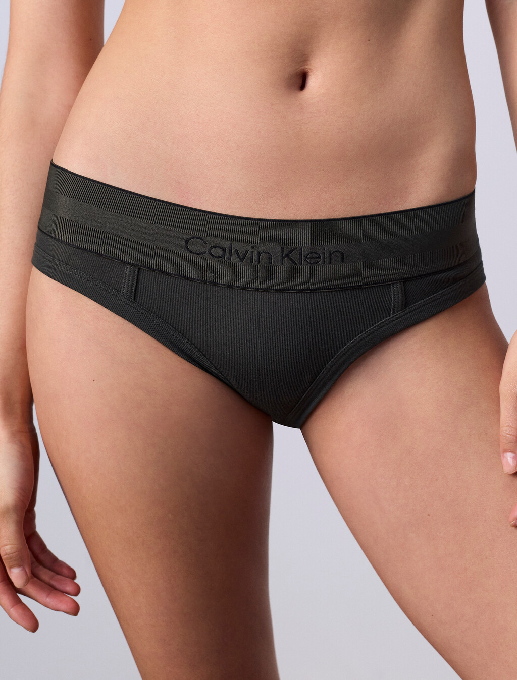 Bikini de Jung Kook para Calvin Klein
