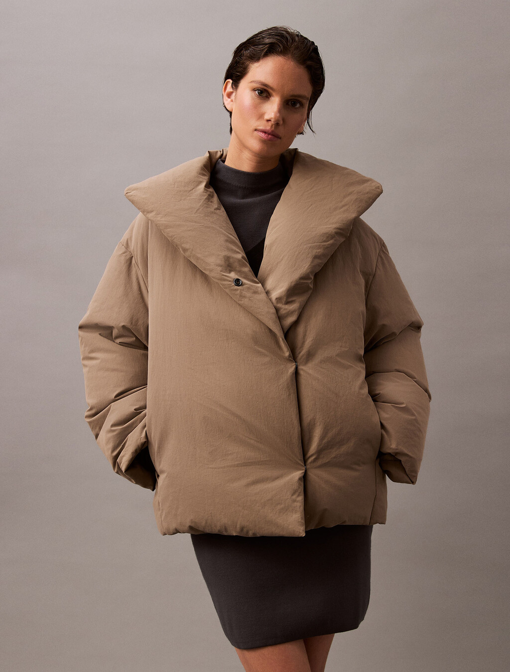 Chaqueta acolchada corta de peso pesado