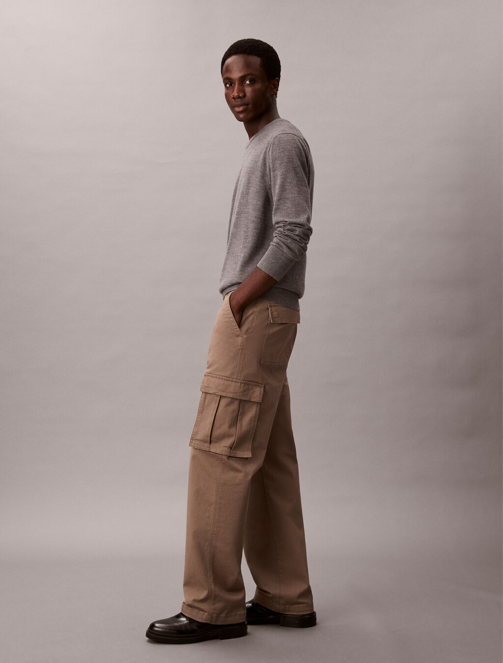 Pantalón de algodón tipo cargo holgado