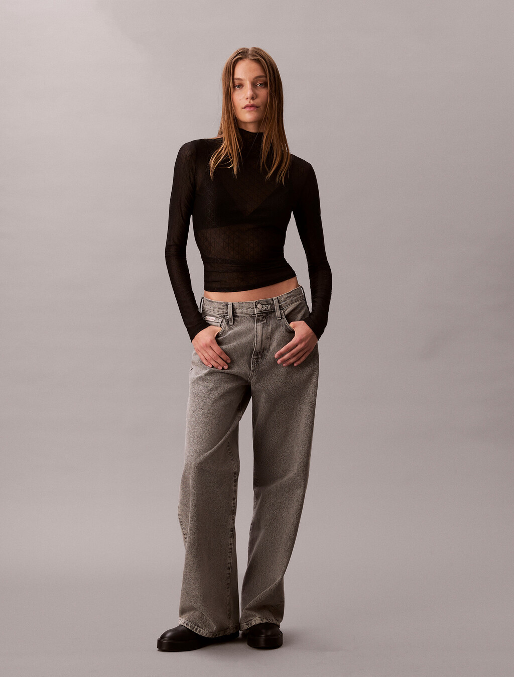 Pantalones de pierna ancha