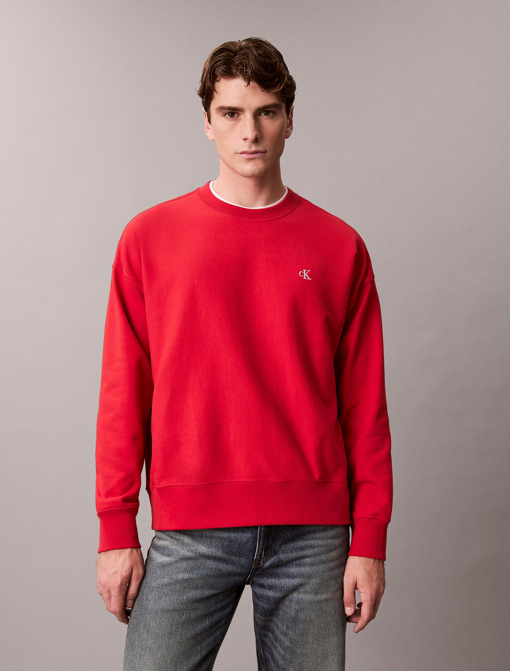 Sudadera de felpa premium con corte relajado