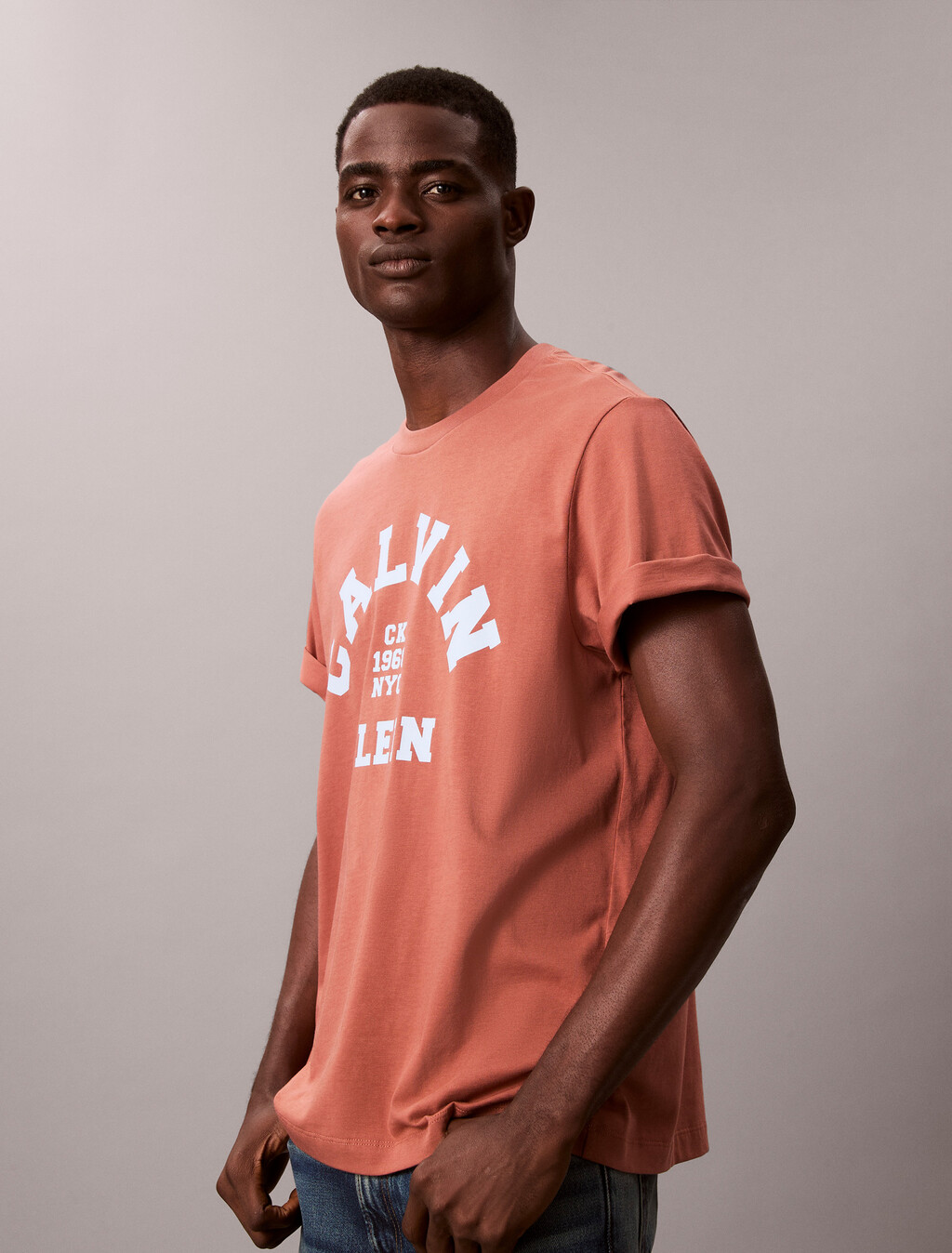 Camiseta holgada con estampado de logotipo de Varsity