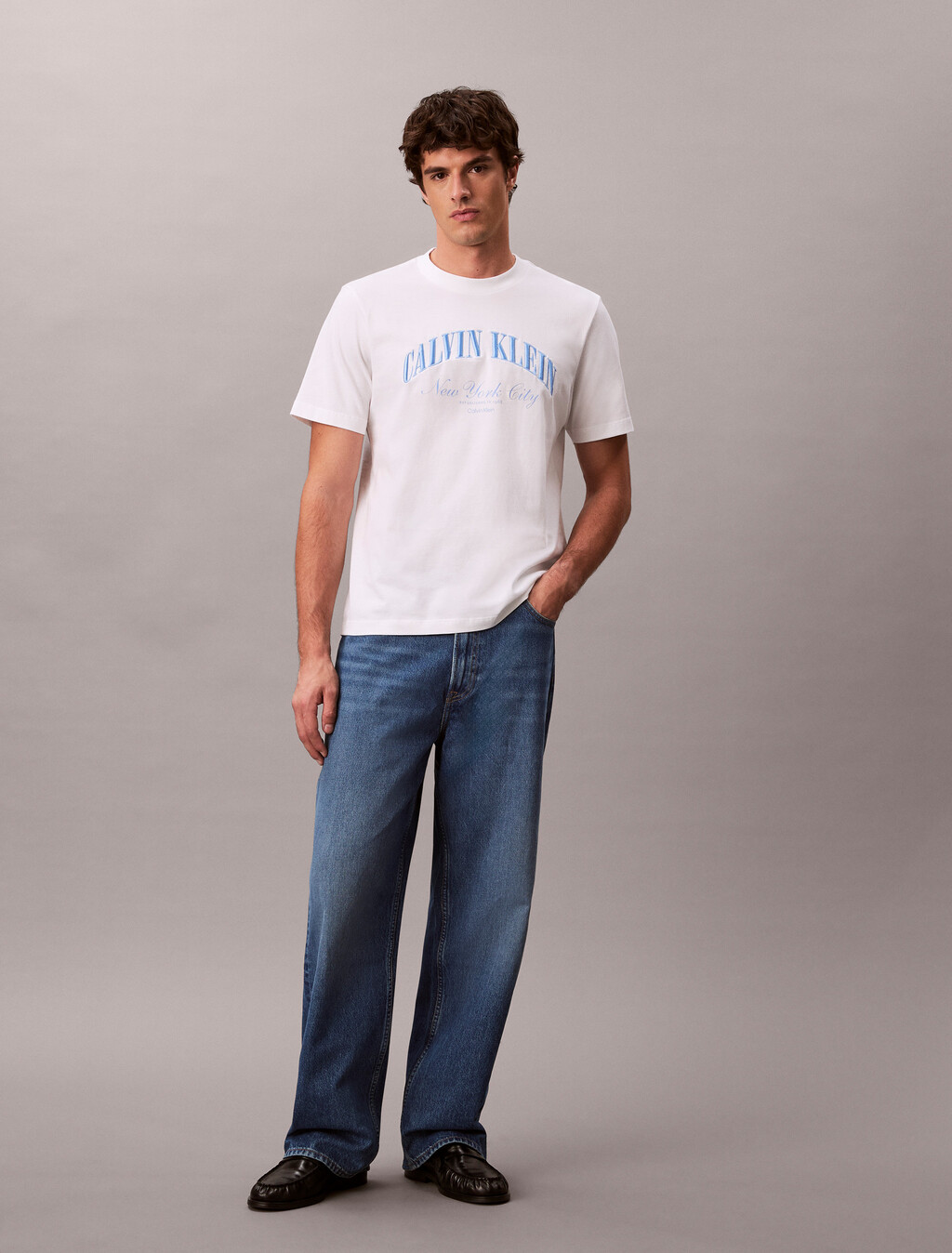 Camiseta con logotipo bordado de NYC
