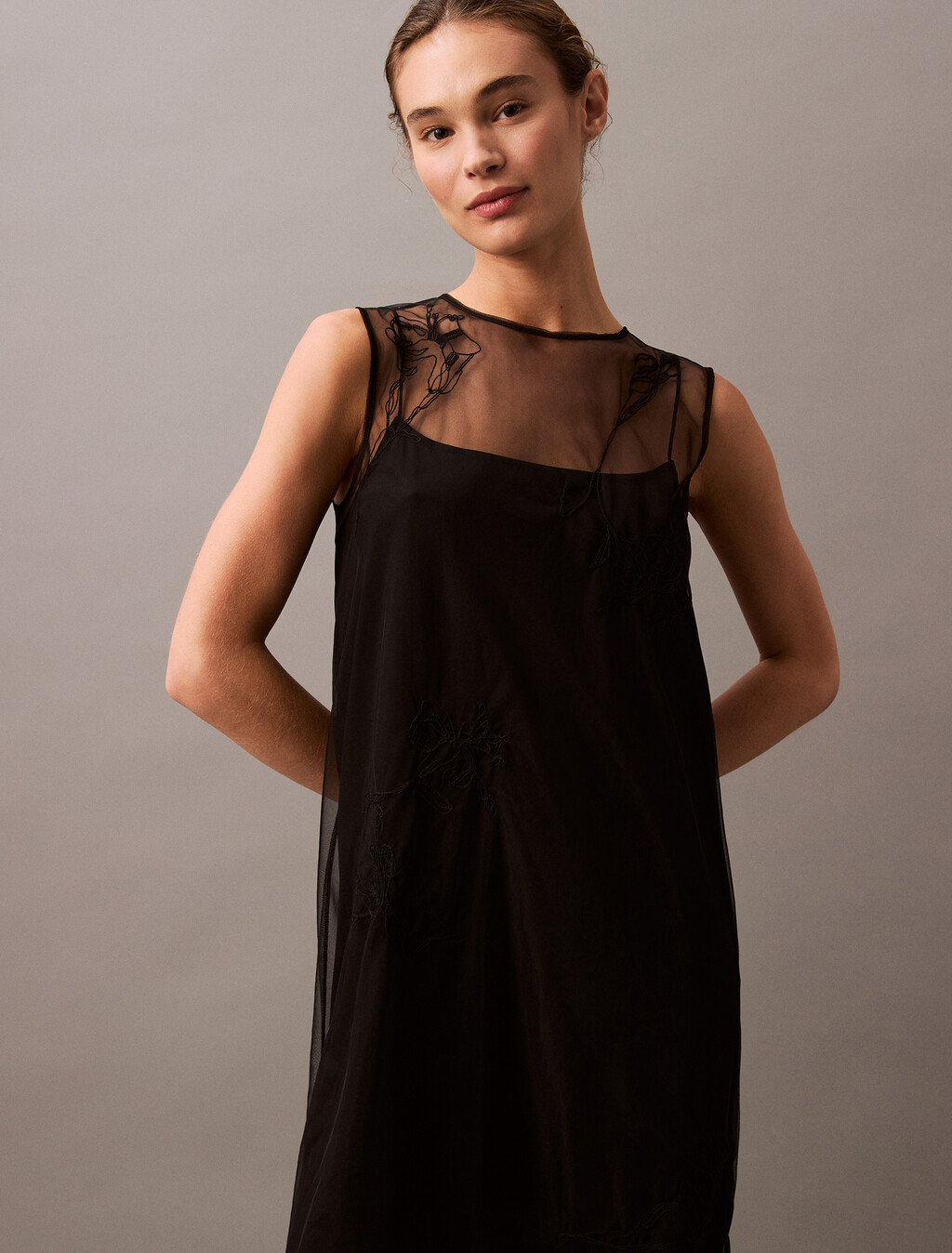 Vestido Mini Bordado