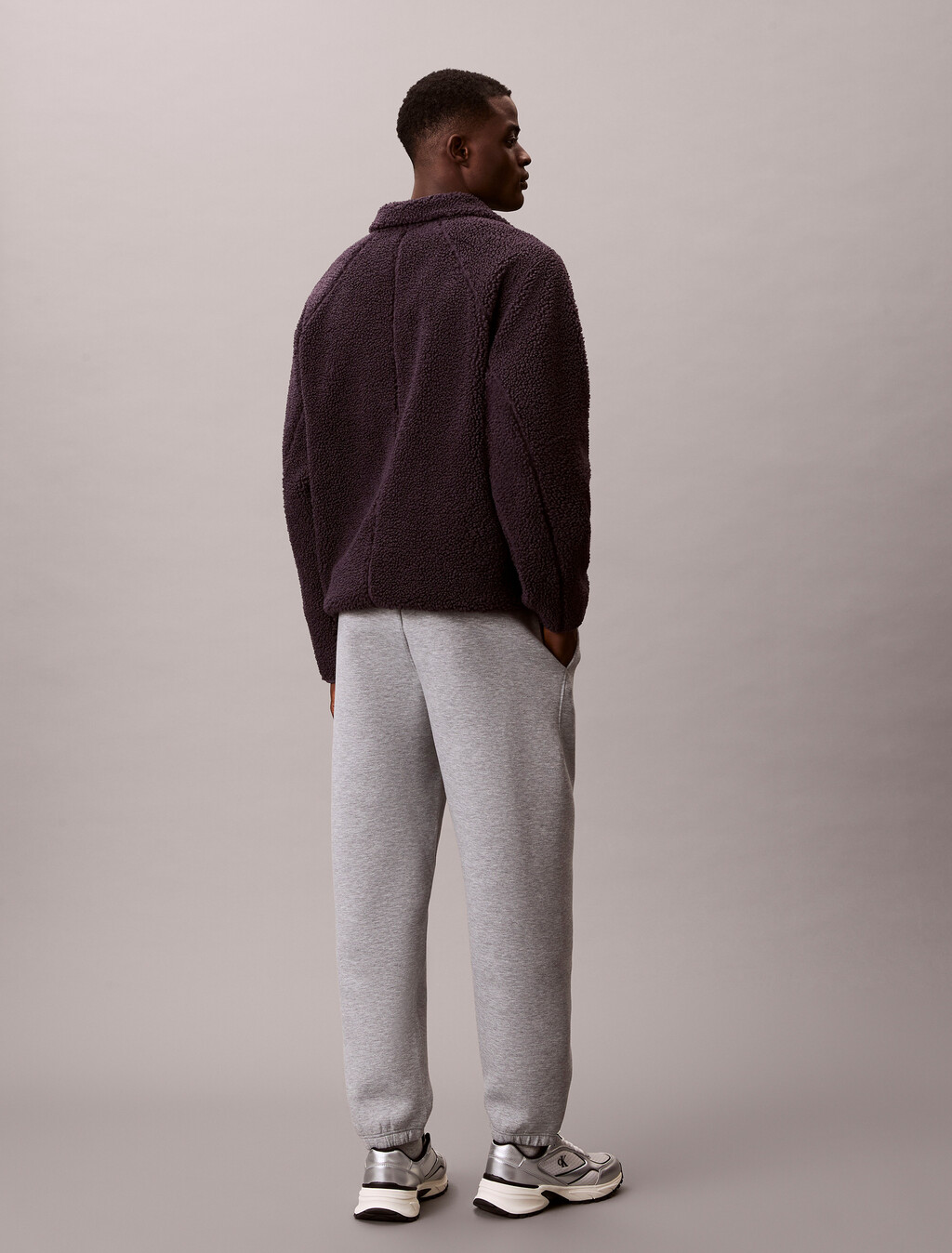 Pantalones Jogger Bajo de Espaciador