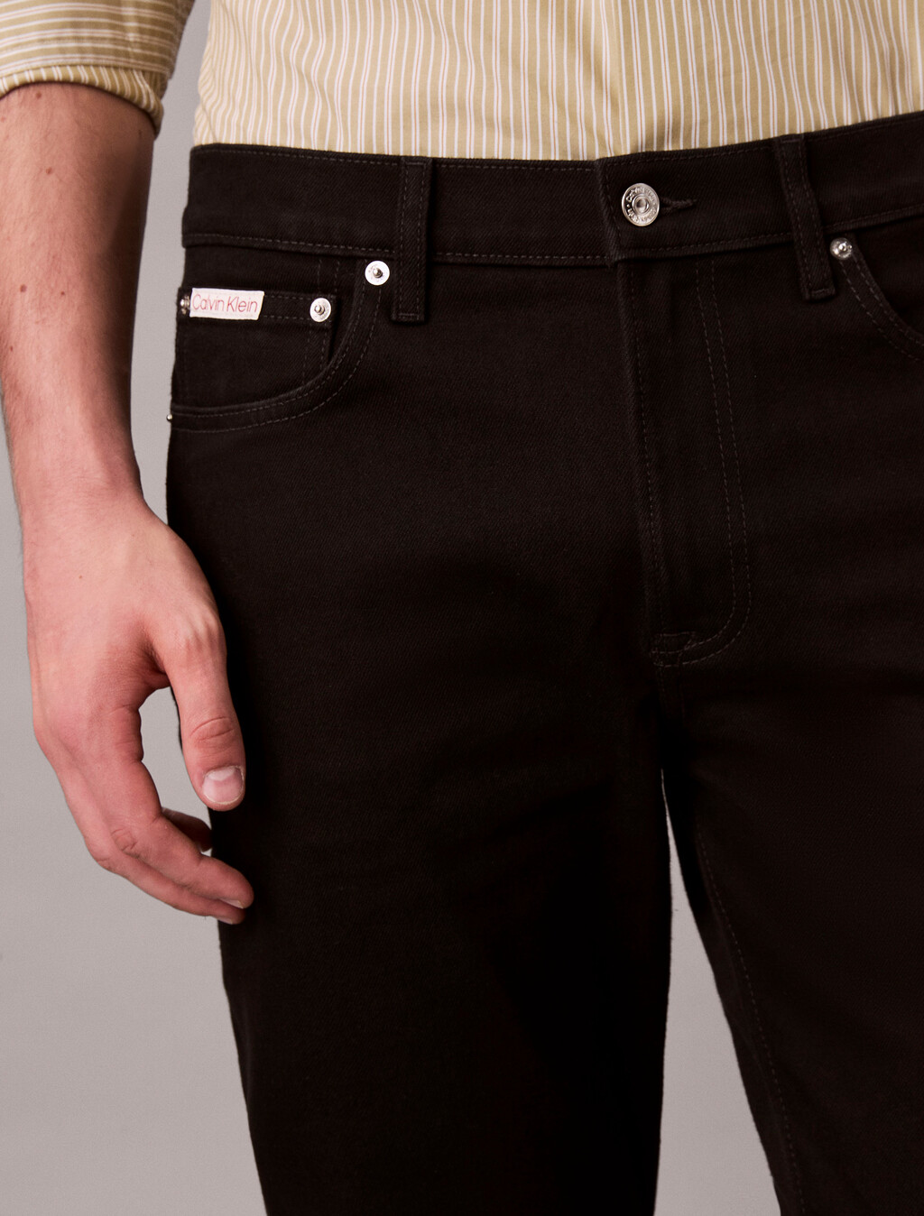 Pantalones vaqueros térmicos ajustados con corte recto