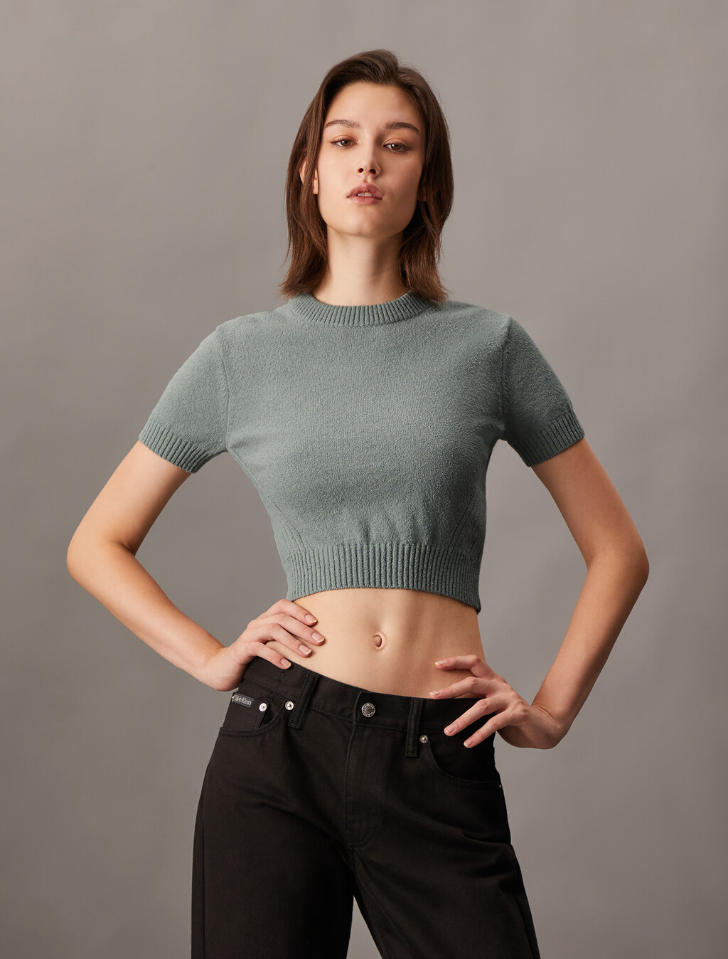Sweater Corto de Manga Corta
