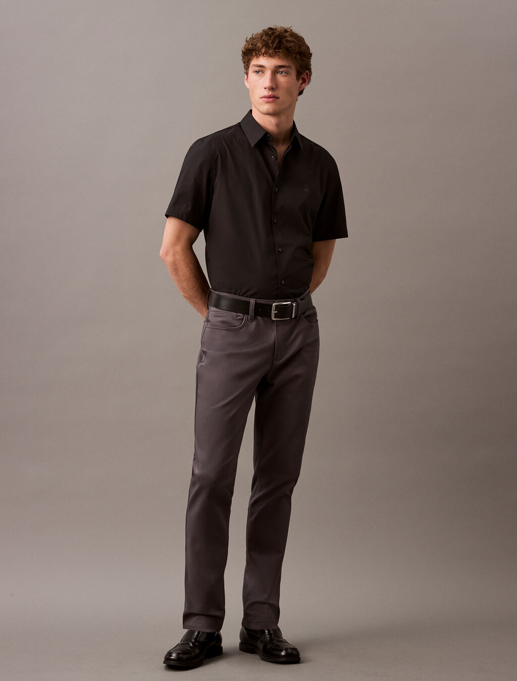 Camisa ajustada de algodón elástico