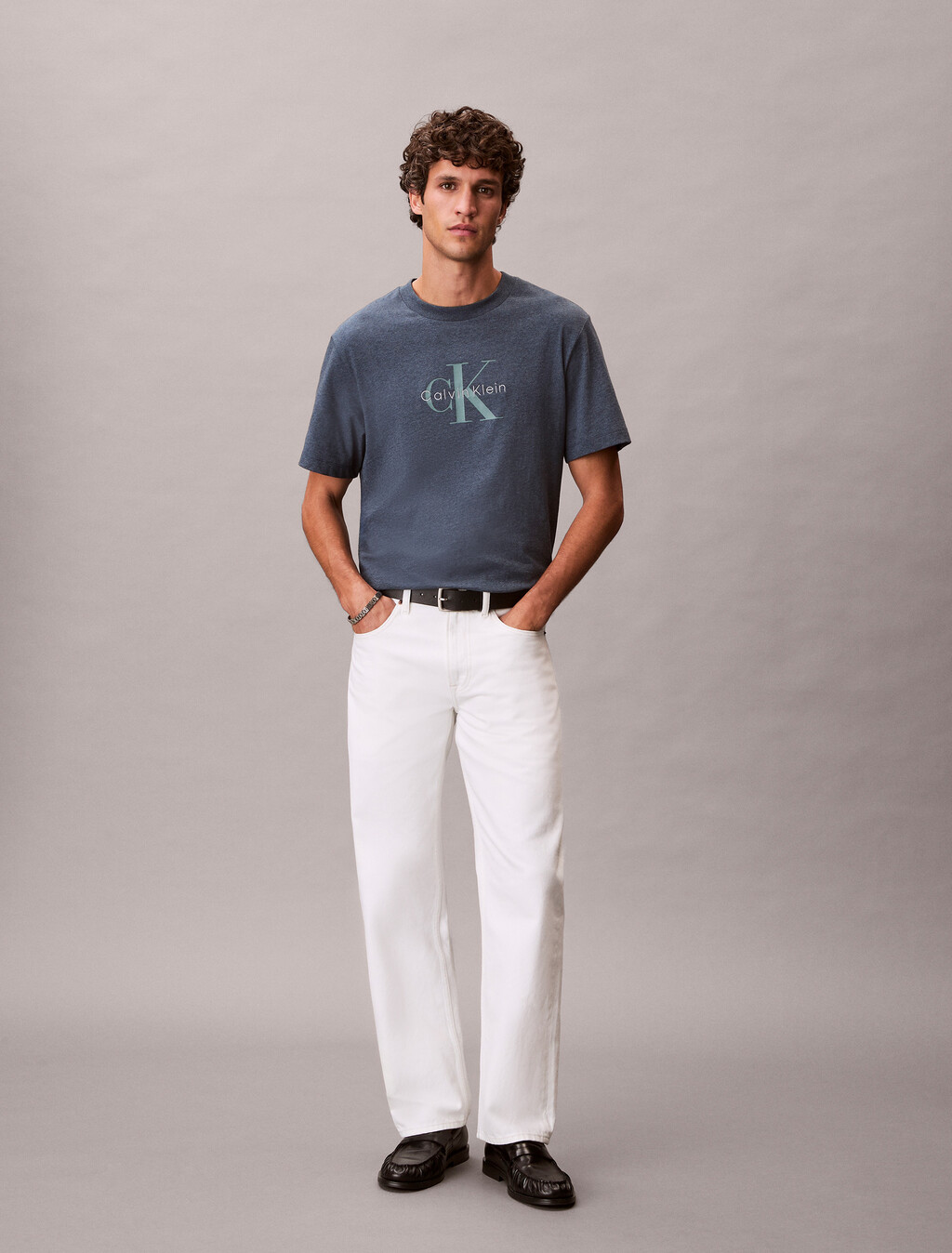 Camiseta con monograma