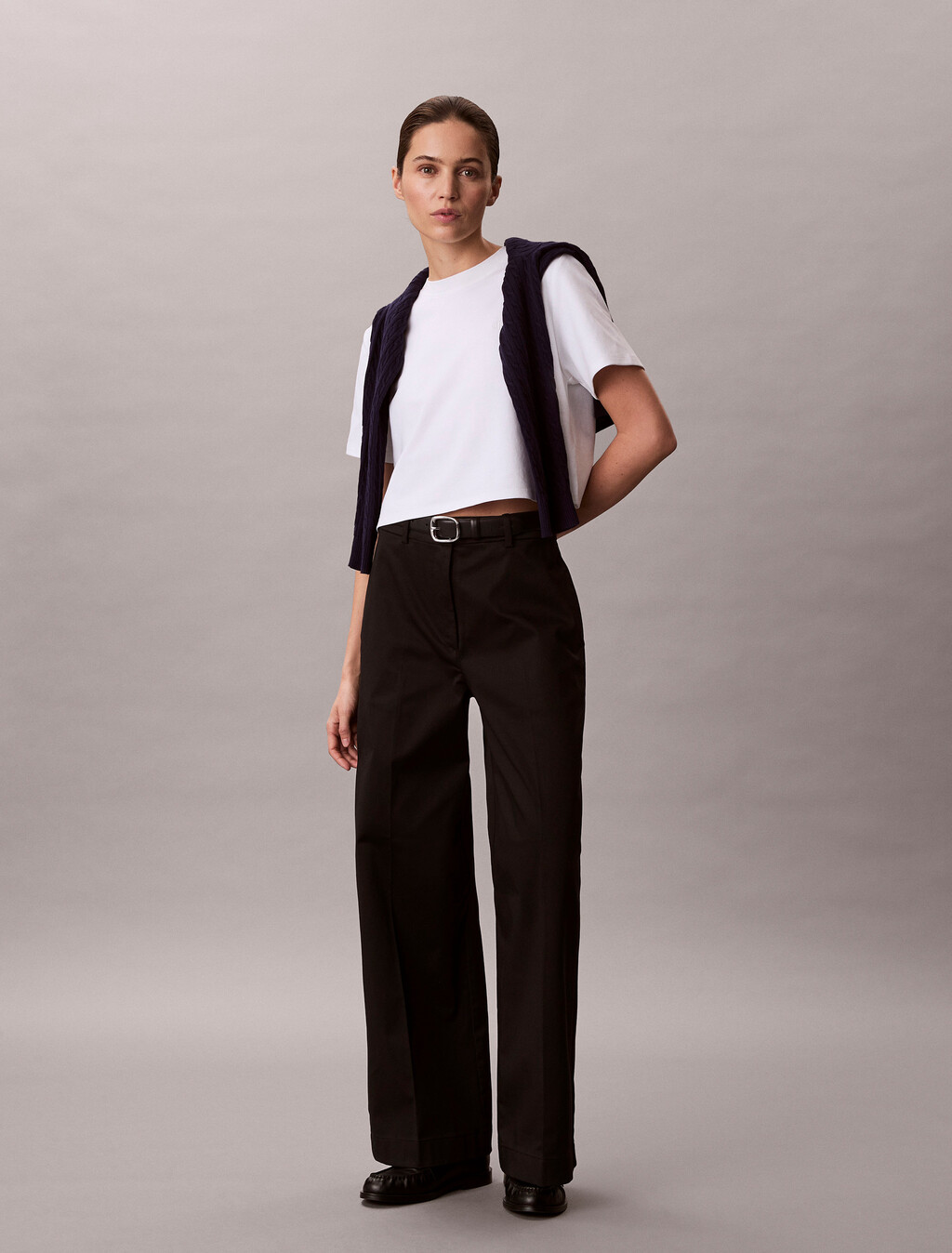 Pantalones Chino Amplios
