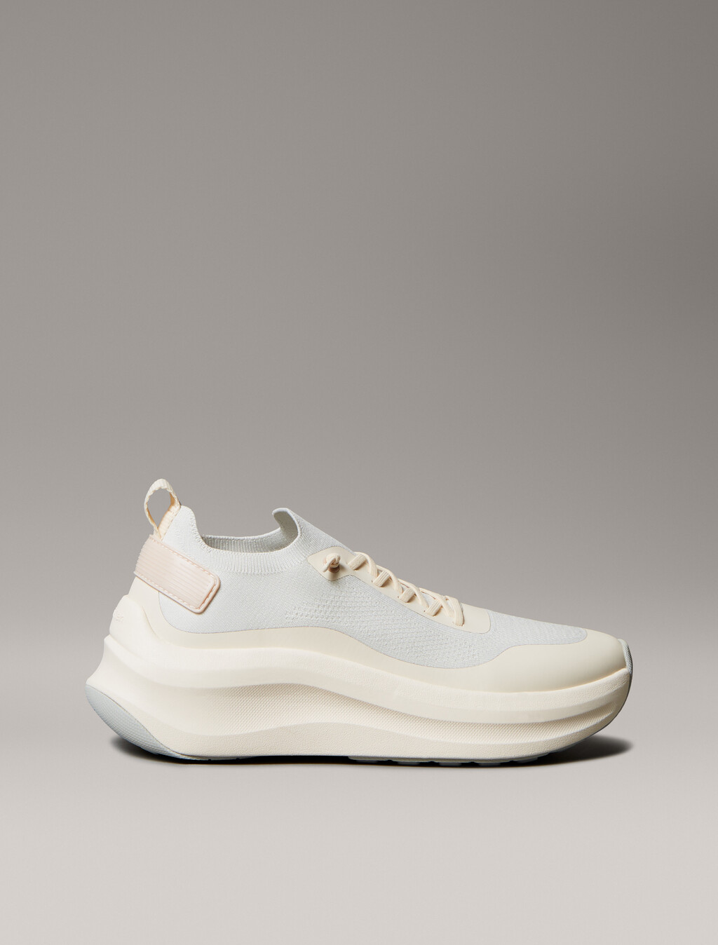 Zapatillas de corredor gruesas de calcetín de malla