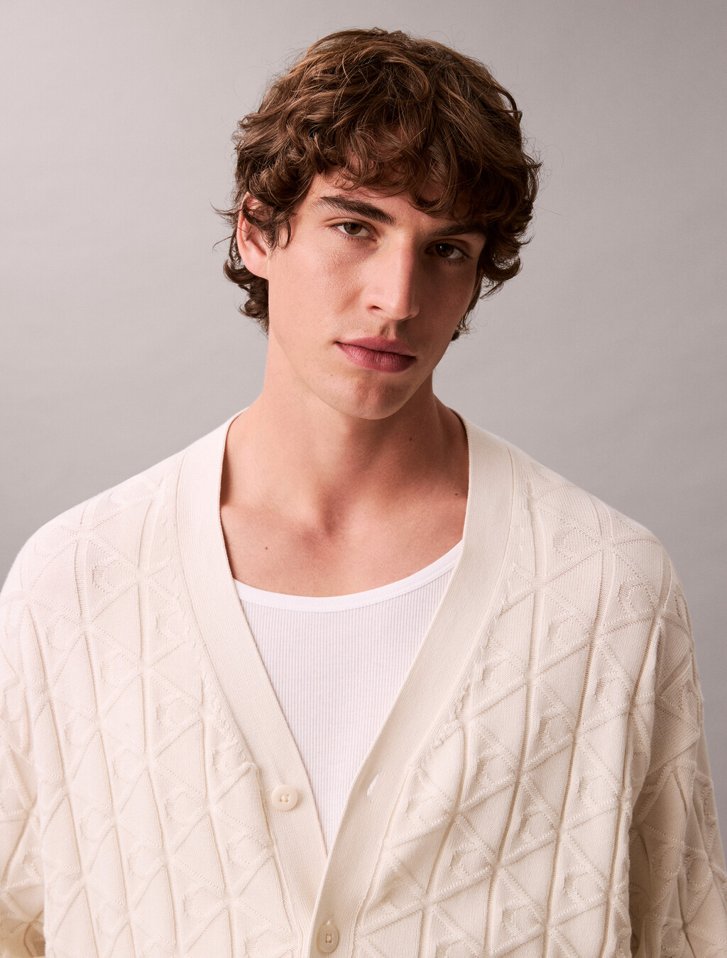 Cardigan holgado con estampado de logotipo de emblema