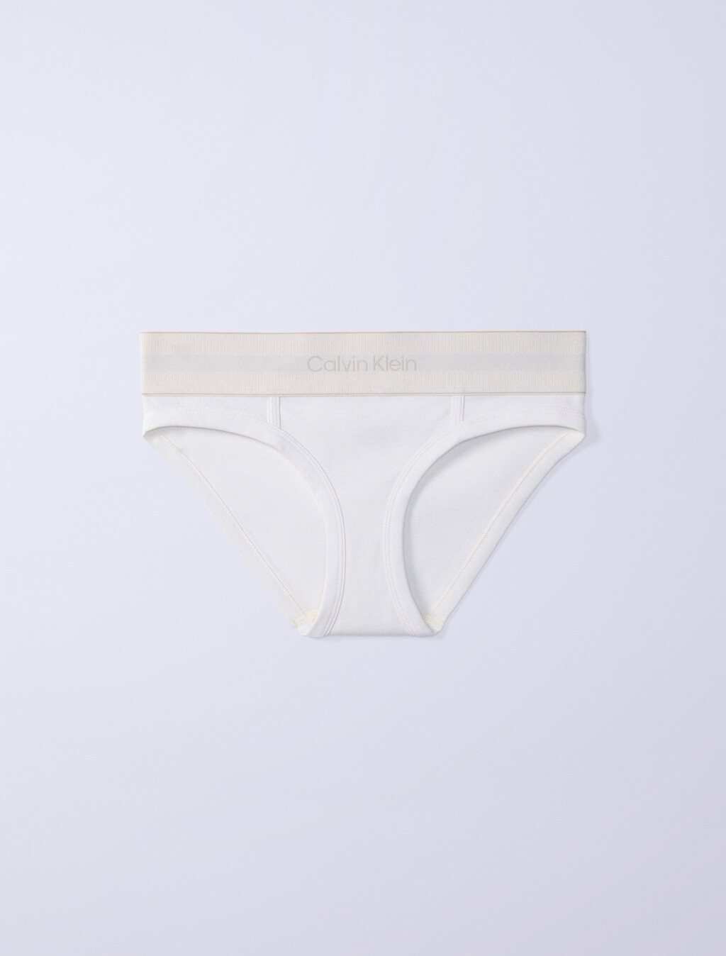 Bikini de Jung Kook para Calvin Klein