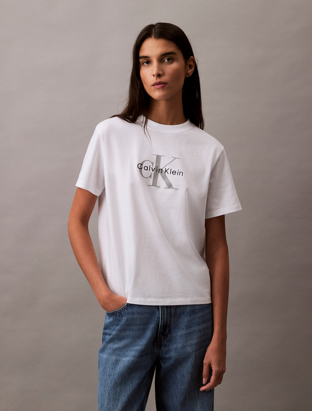 Camiseta con monograma