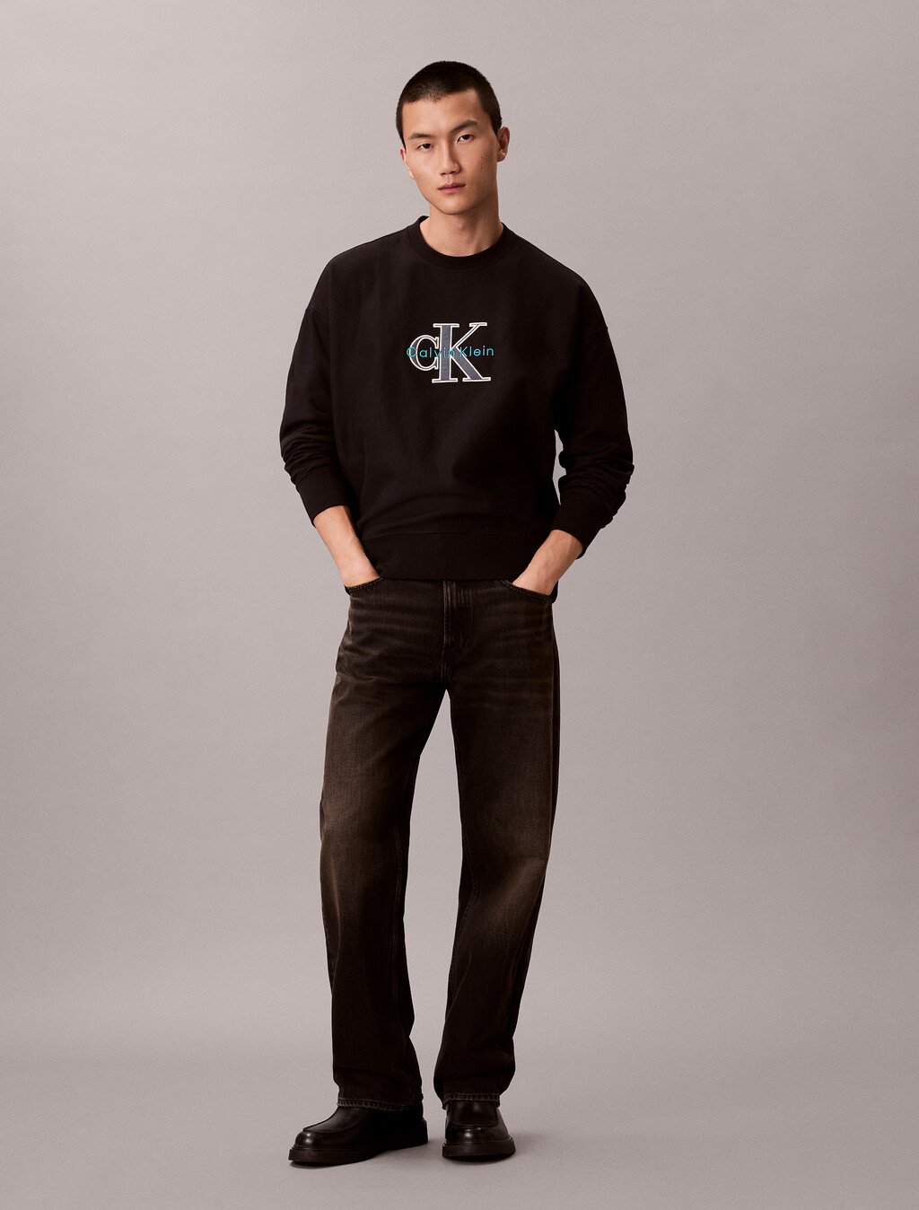 Sudadera de felpa Monologo con corte relajado
