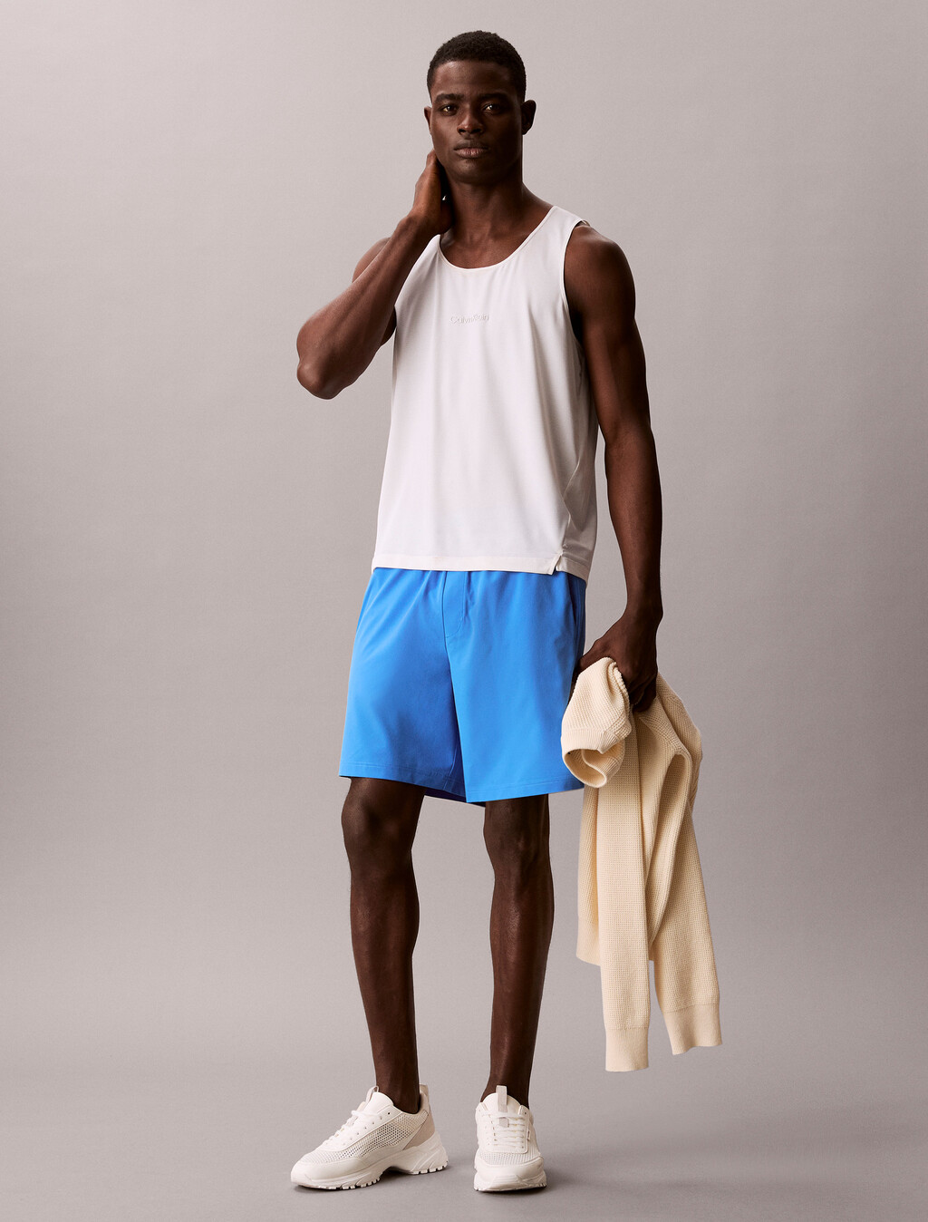 Pantalones cortos de gimnasio de rendimiento repelente al agua