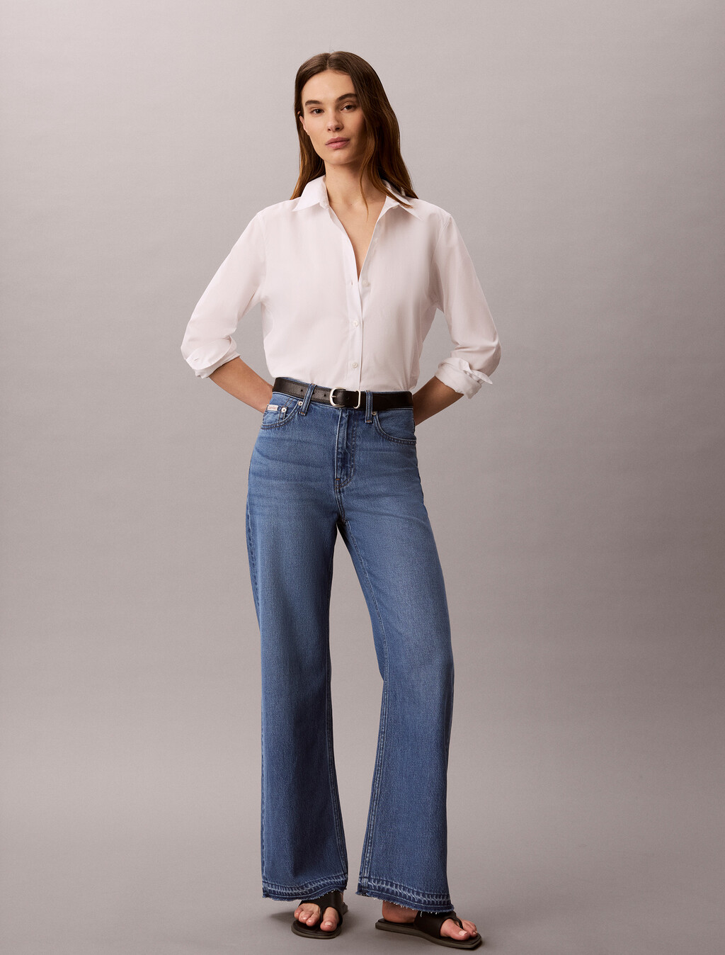 Pantalones vaqueros de tencel con corte asiático y pierna ancha