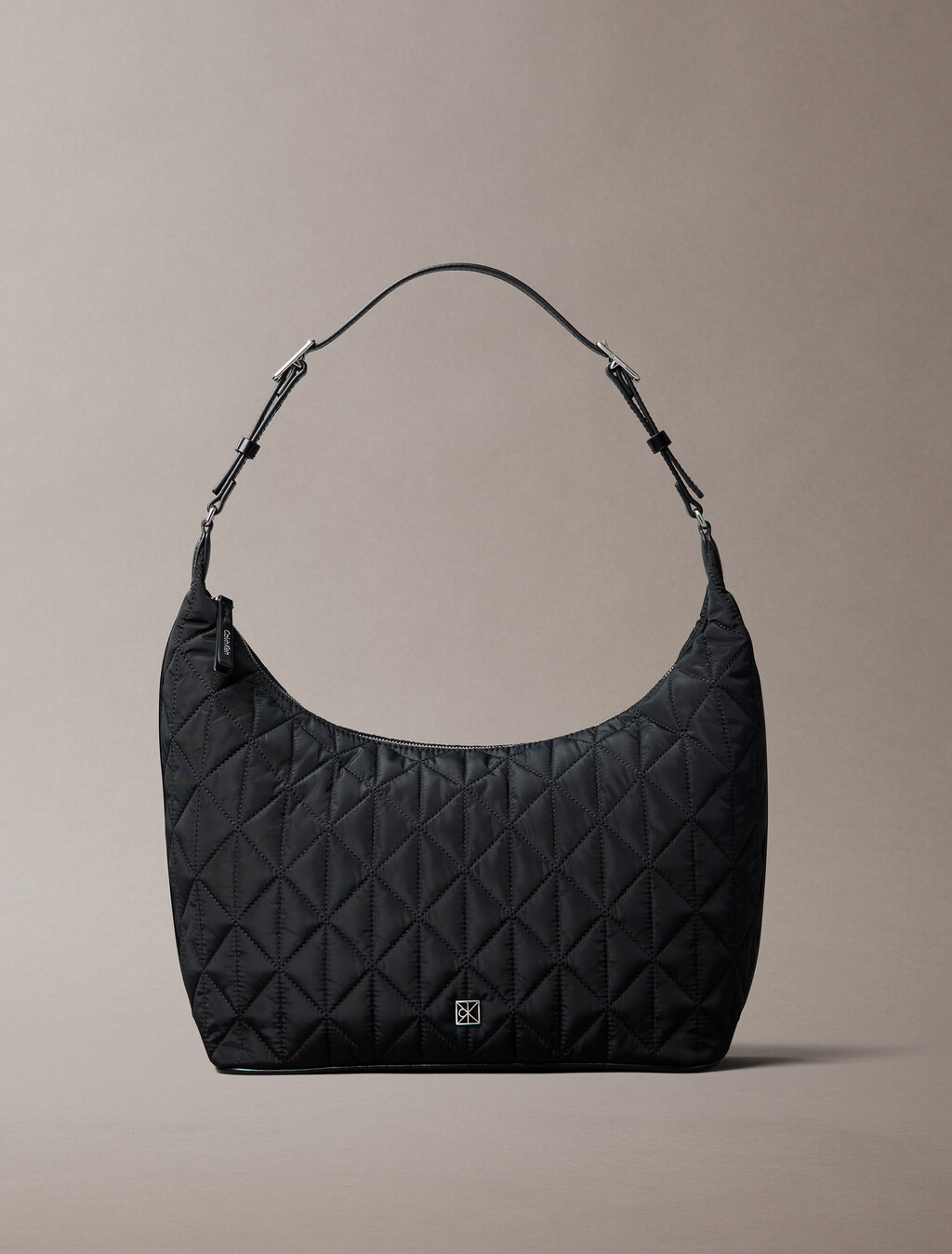 Bolso de hombro de nailon con emblema acolchado