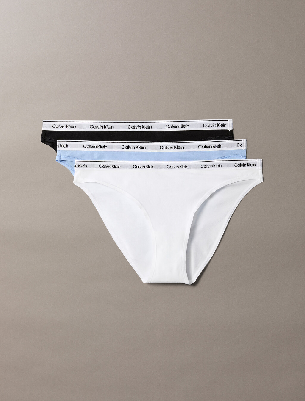 3 unidades de braguitas de talle bajo tipo bikini