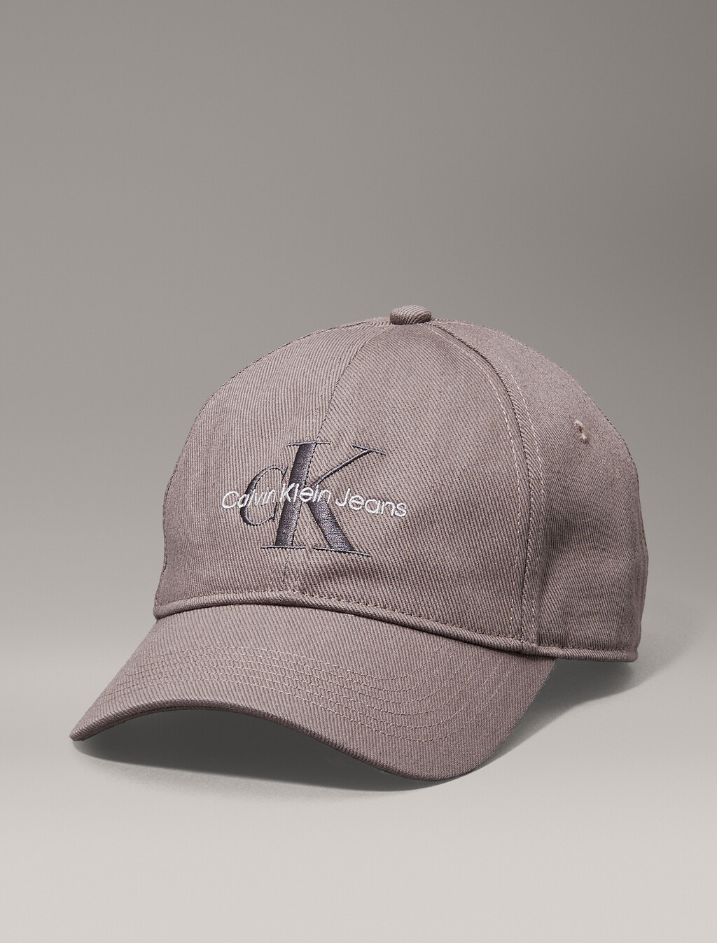 Gorra con logotipo de tela twill