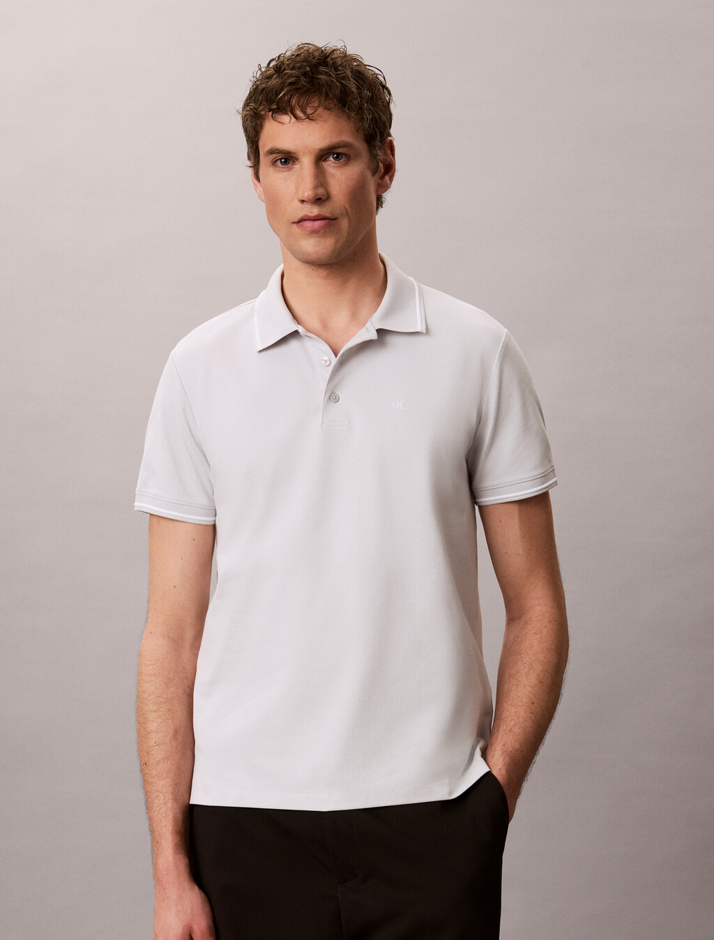Polo con cuello acolchado fresco